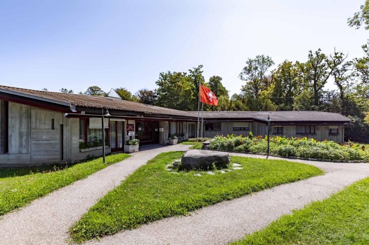 Hotel John Knox International Center *